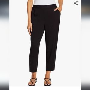 BNWT Jessica Simpson Ladies Pull-On Ankle Pants
